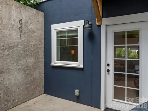 18 Thurland Avenue Asheville NC 28803
