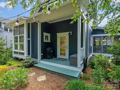 18 Thurland Avenue Asheville NC 28803