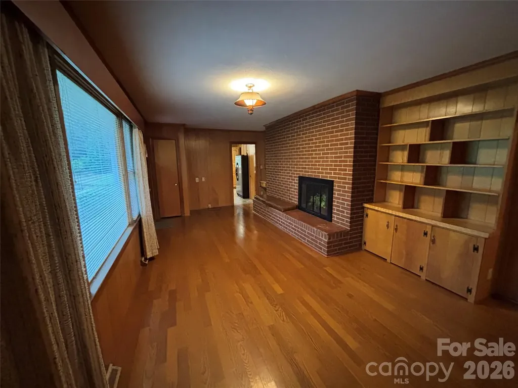 390 Airport Road Taylorsville NC 28681