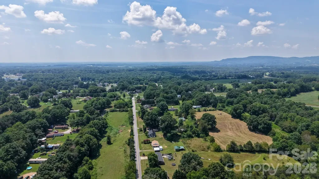 390 Airport Road Taylorsville NC 28681