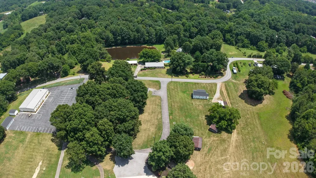 390 Airport Road Taylorsville NC 28681
