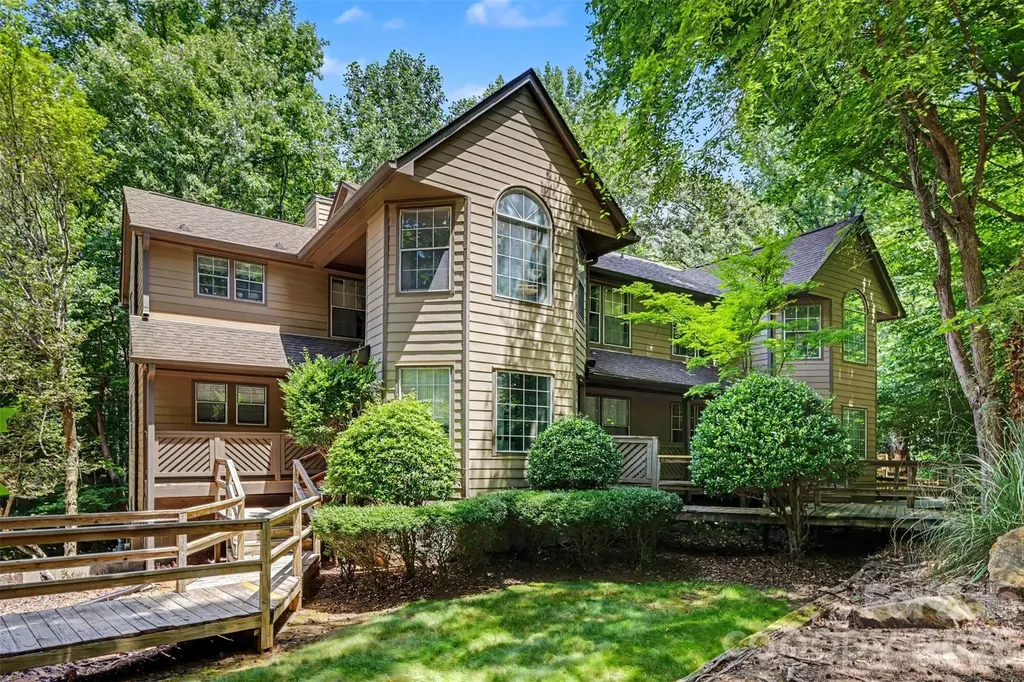 6125 Gray Gate Lane Charlotte NC 28210