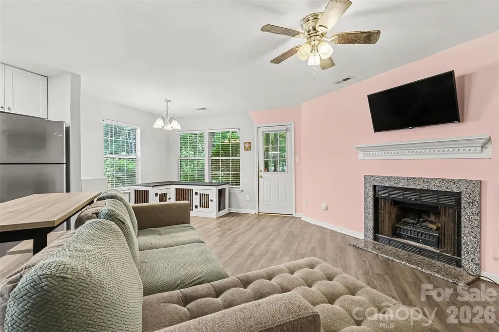 6125 Gray Gate Lane Charlotte NC 28210