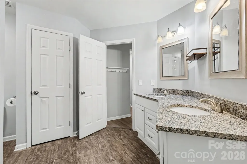 6125 Gray Gate Lane Charlotte NC 28210