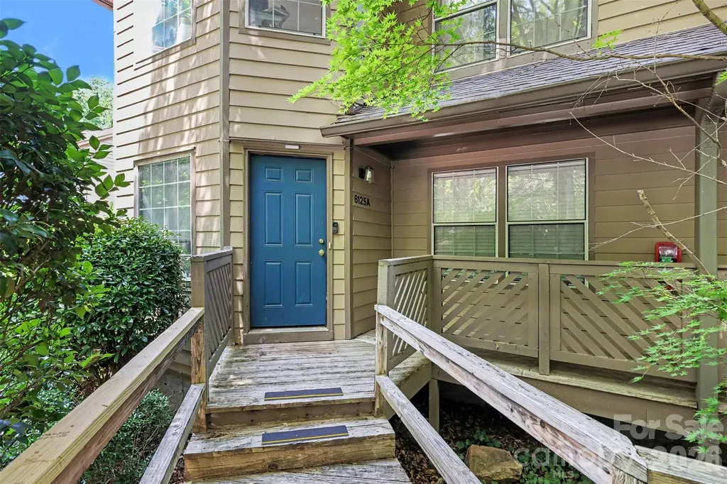 6125 Gray Gate Lane Charlotte NC 28210