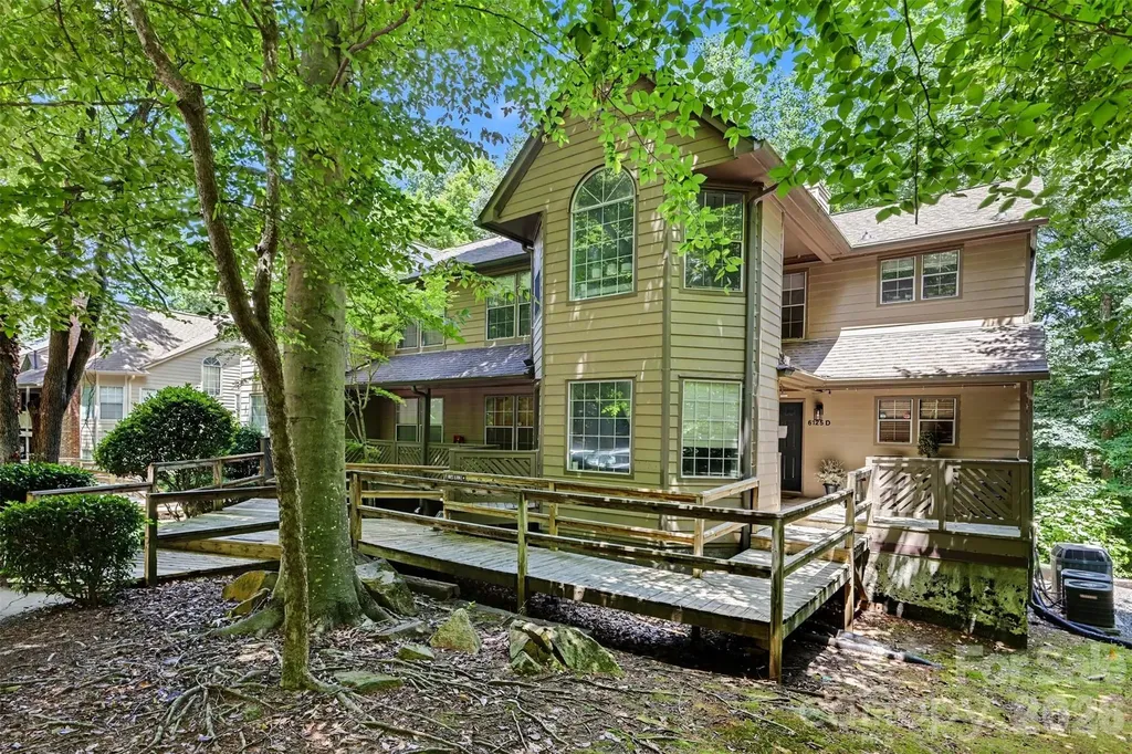 6125 Gray Gate Lane Charlotte NC 28210