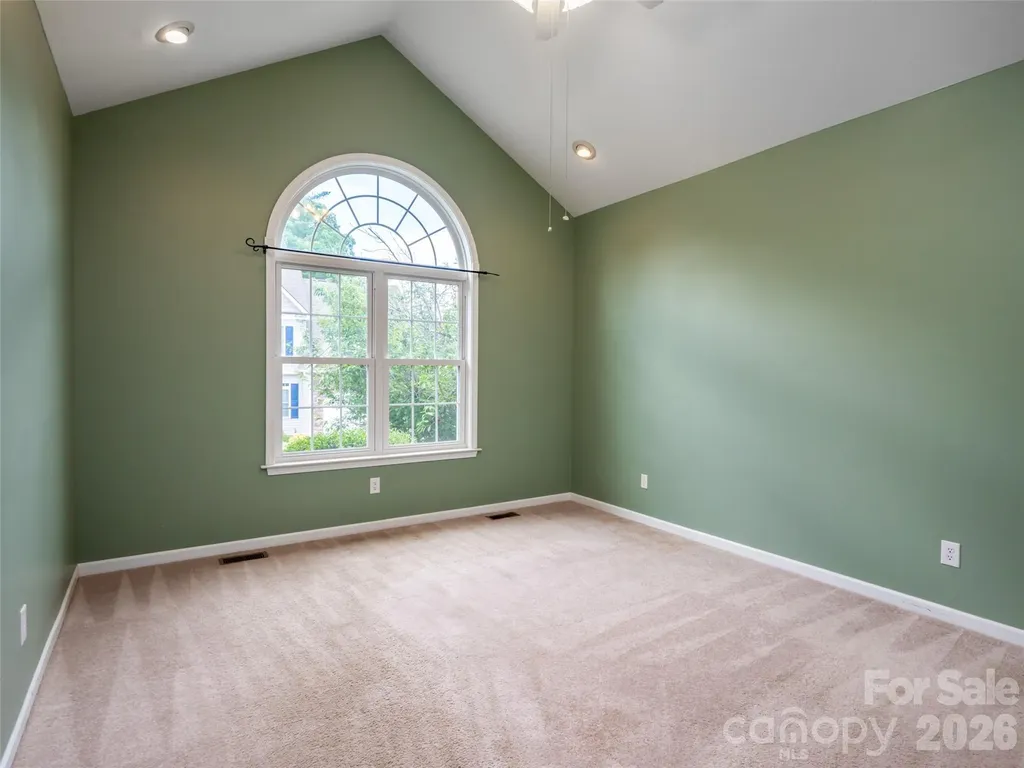 25 Driftstone Circle Arden NC 28704