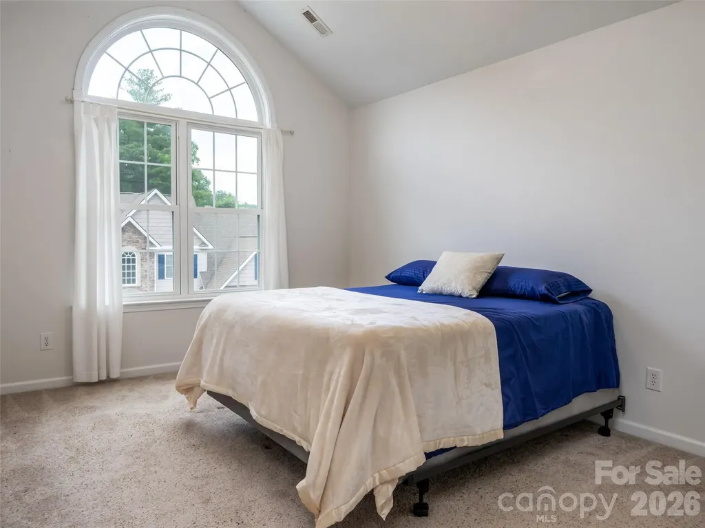 25 Driftstone Circle Arden NC 28704