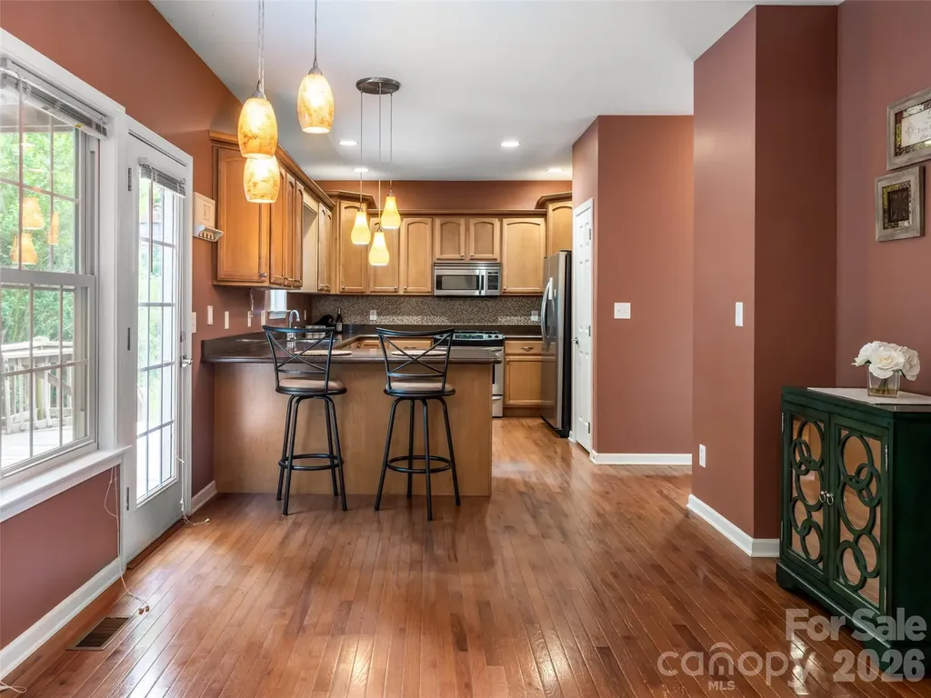 25 Driftstone Circle Arden NC 28704