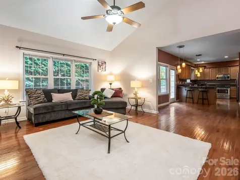 25 Driftstone Circle Arden NC 28704