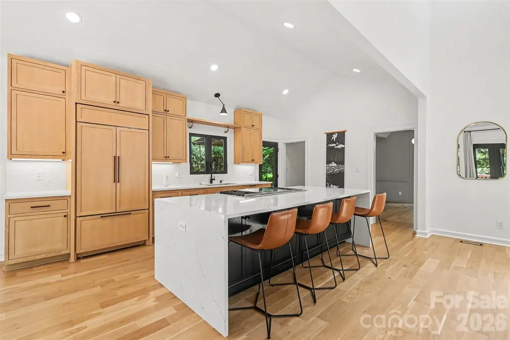 5123 Randolph Road Charlotte NC 28211
