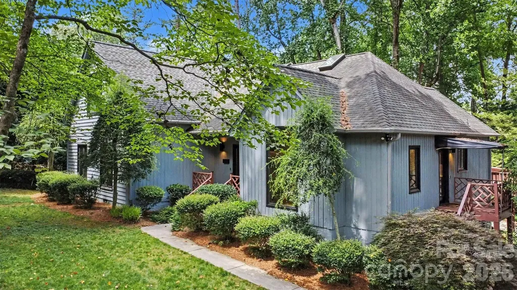 5123 Randolph Road Charlotte NC 28211