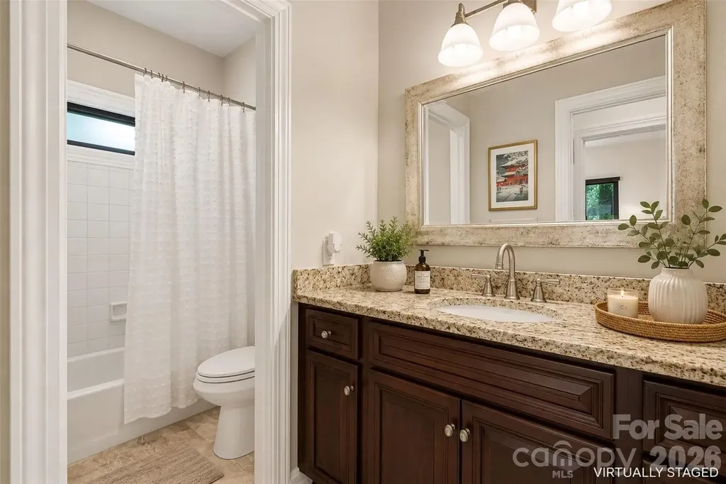 5123 Randolph Road Charlotte NC 28211