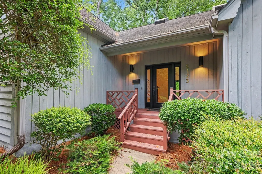 5123 Randolph Road Charlotte NC 28211