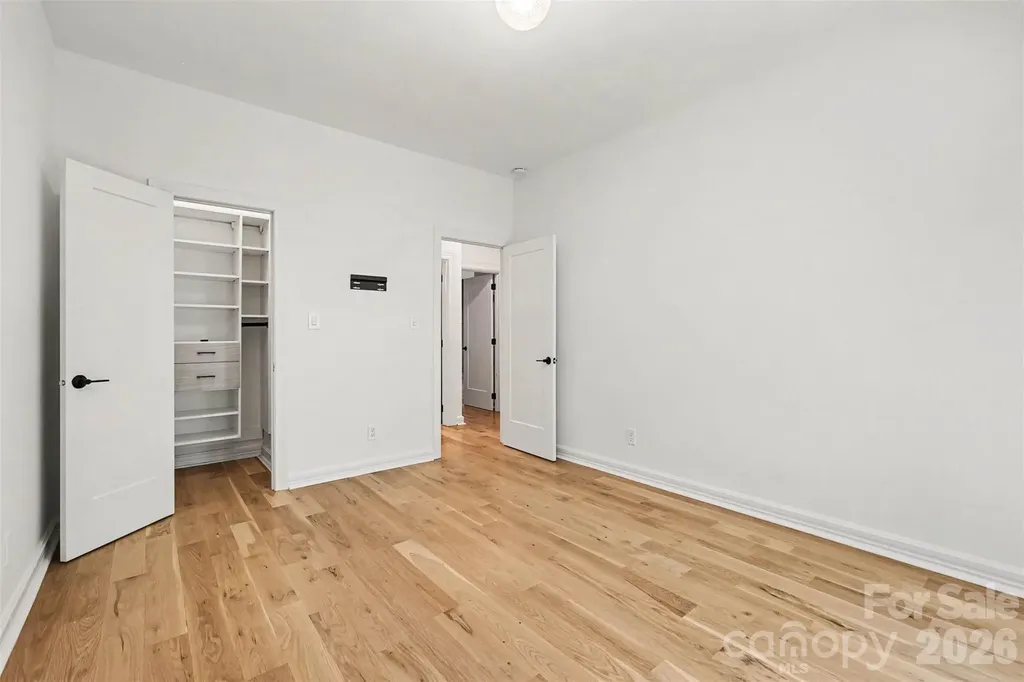 5123 Randolph Road Charlotte NC 28211