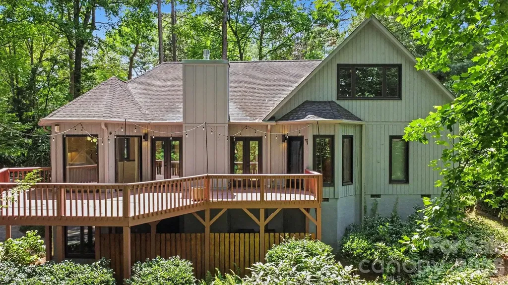 5123 Randolph Road Charlotte NC 28211