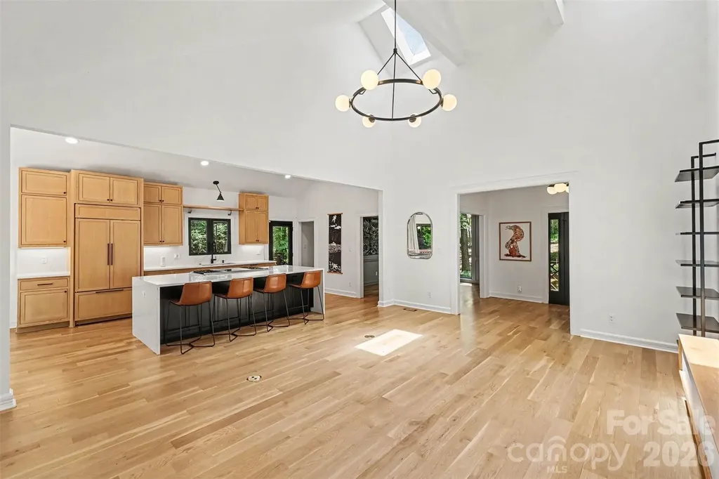 5123 Randolph Road Charlotte NC 28211