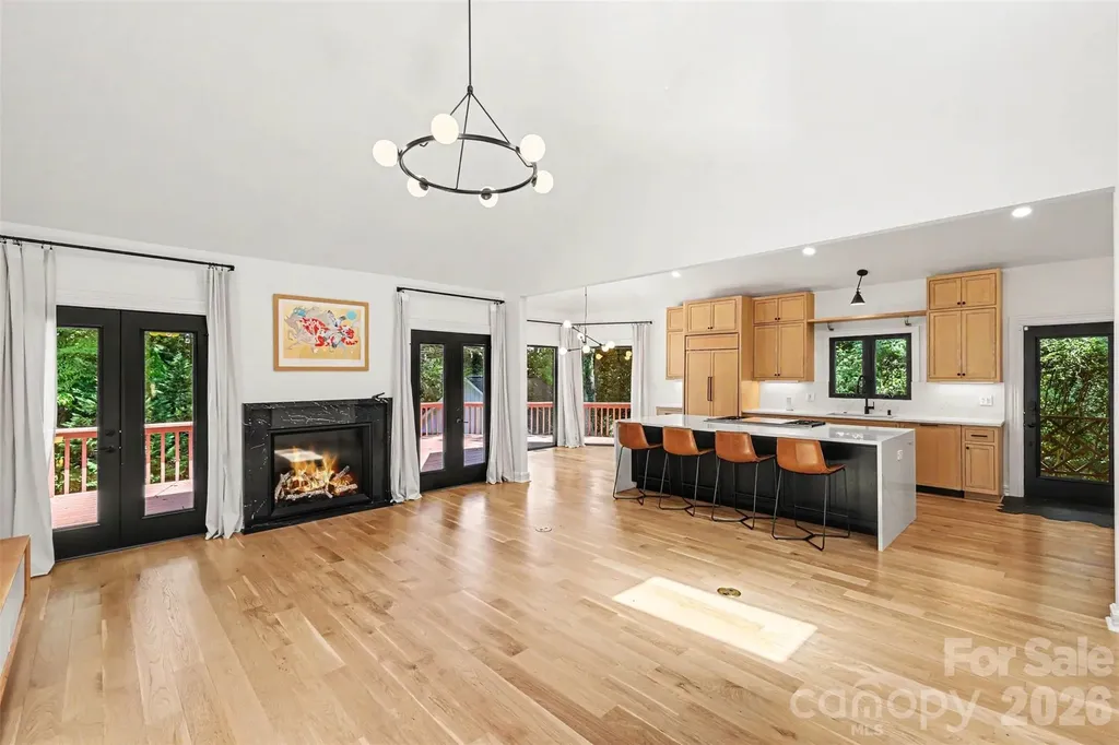 5123 Randolph Road Charlotte NC 28211