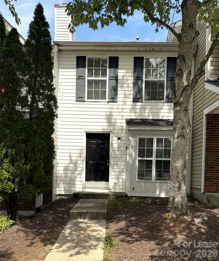 624 Emerald Cove Drive Charlotte NC 28262