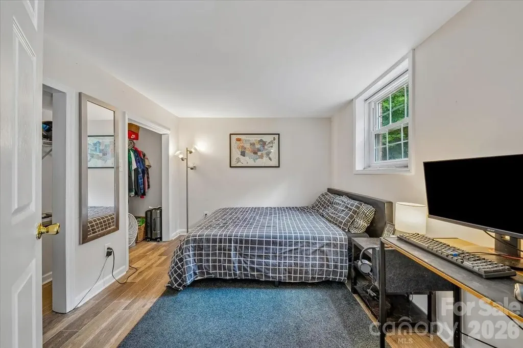 1135 Blueberry Lane Charlotte NC 28226