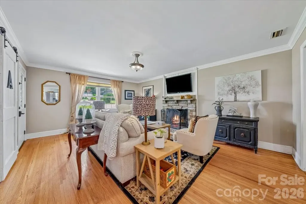 1135 Blueberry Lane Charlotte NC 28226