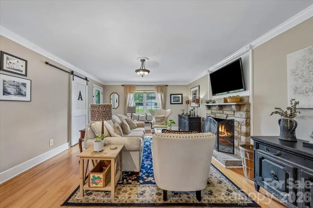 1135 Blueberry Lane Charlotte NC 28226