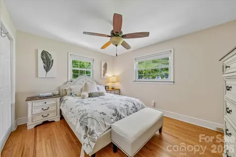 1135 Blueberry Lane Charlotte NC 28226