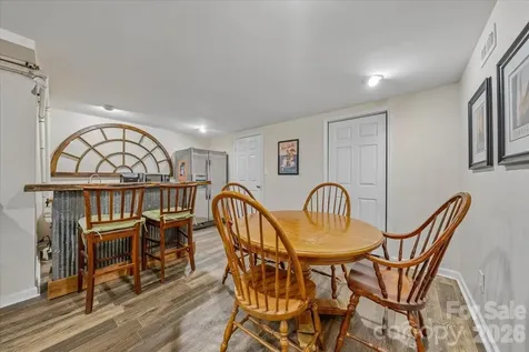1135 Blueberry Lane Charlotte NC 28226
