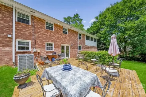 1135 Blueberry Lane Charlotte NC 28226