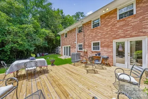1135 Blueberry Lane Charlotte NC 28226