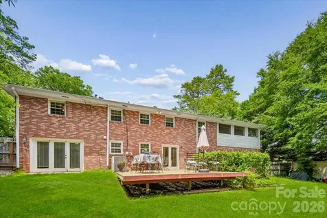 1135 Blueberry Lane Charlotte NC 28226
