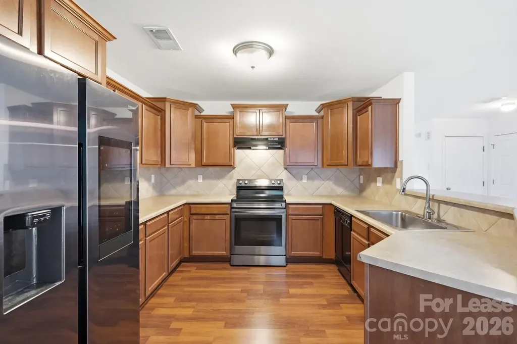1906 Treefrog Court Charlotte NC 28262