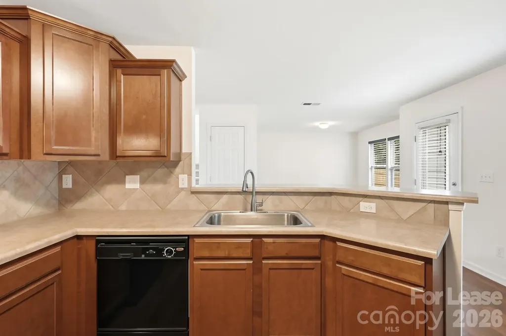 1906 Treefrog Court Charlotte NC 28262