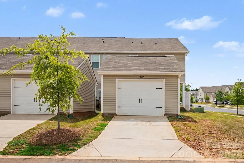 13905 Castle Nook Drive Charlotte NC 28273