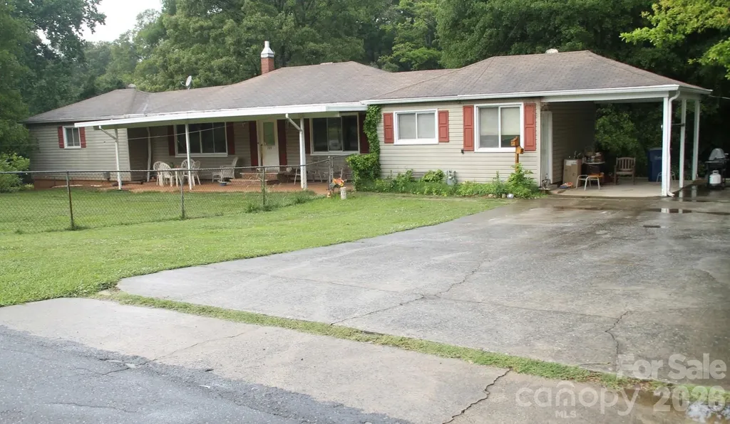 225 Ferstl Avenue Belmont NC 28012