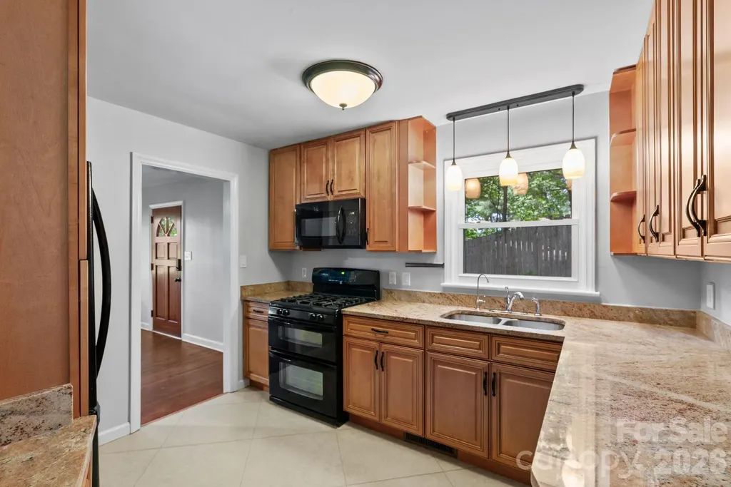 11 Von Ruck Court Asheville NC 28801