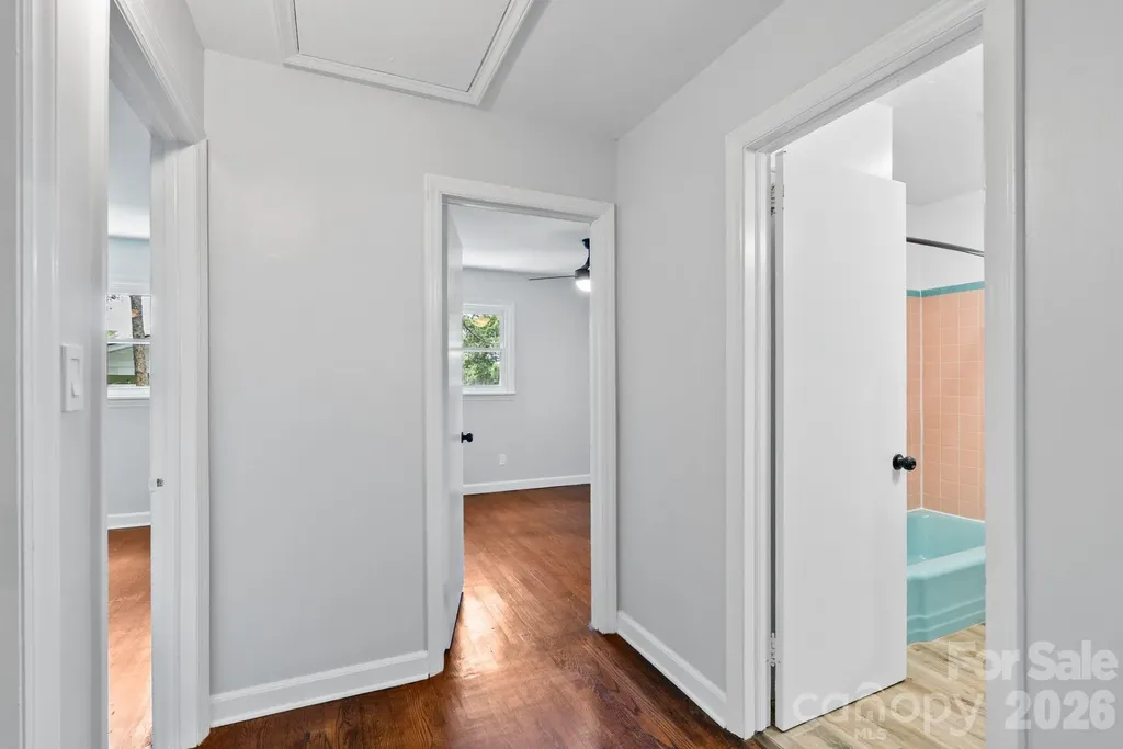 11 Von Ruck Court Asheville NC 28801
