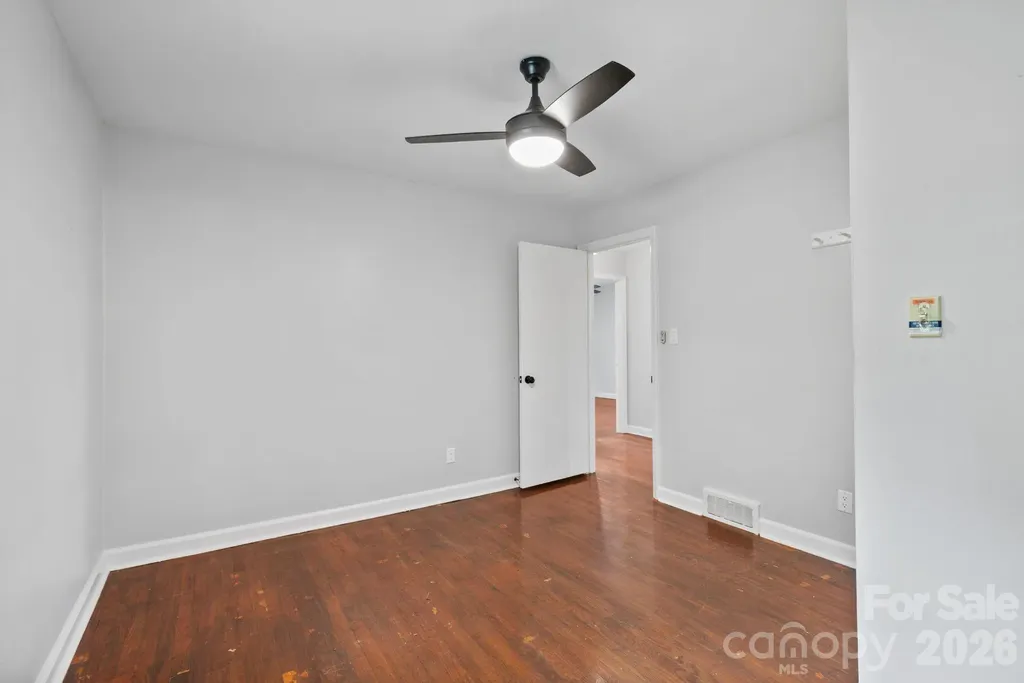 11 Von Ruck Court Asheville NC 28801