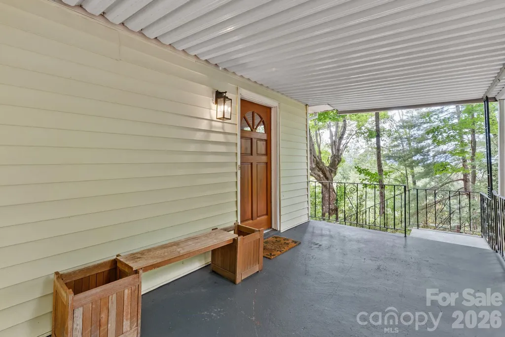 11 Von Ruck Court Asheville NC 28801