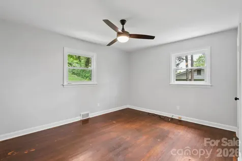 11 Von Ruck Court Asheville NC 28801