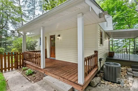 11 Von Ruck Court Asheville NC 28801