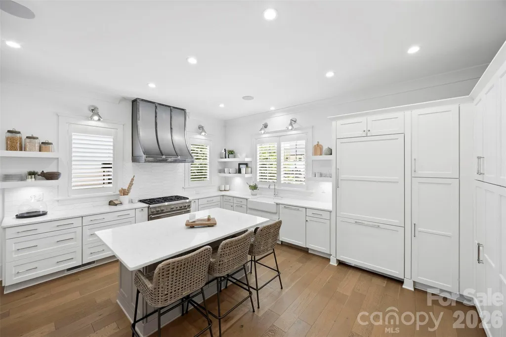512 Living Way Charlotte NC 28204