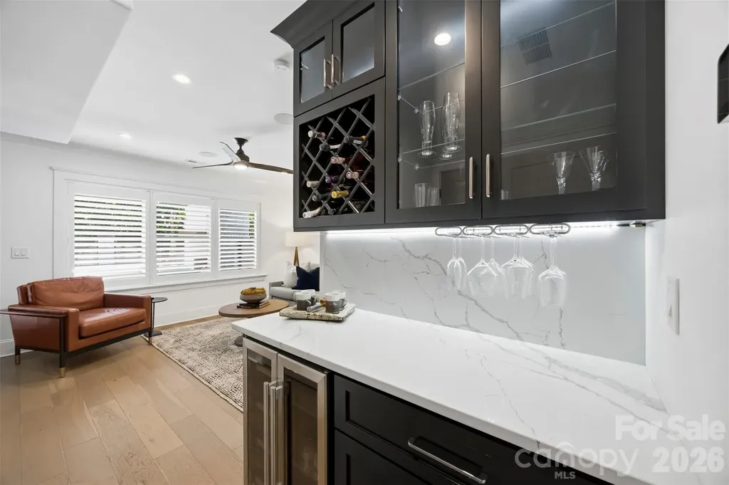 512 Living Way Charlotte NC 28204