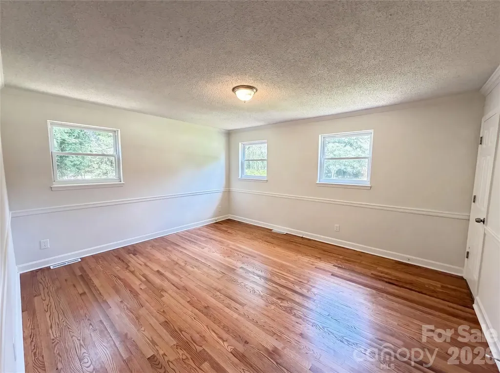11932 Idlewild Road Matthews NC 28105