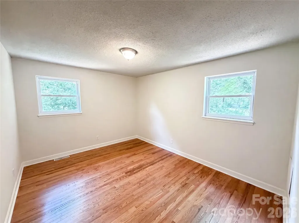 11932 Idlewild Road Matthews NC 28105