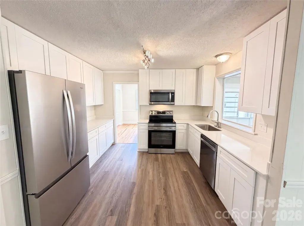 11932 Idlewild Road Matthews NC 28105
