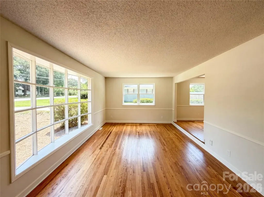 11932 Idlewild Road Matthews NC 28105