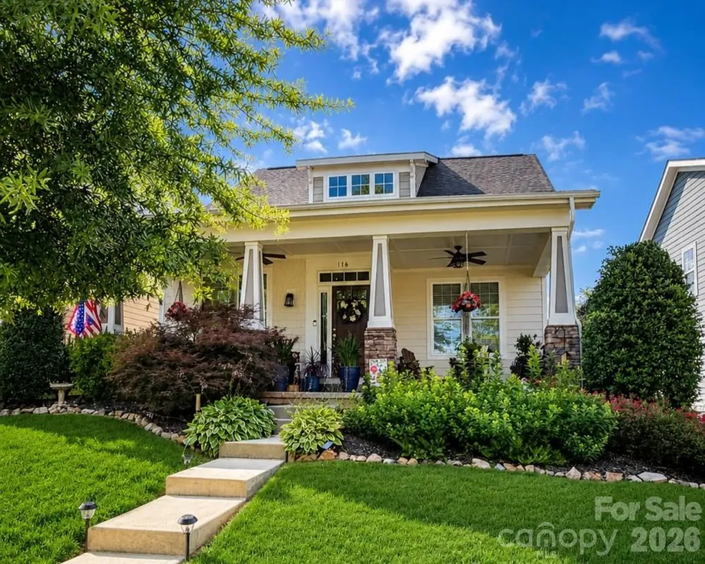 116 Keats Alley Cramerton NC 28032