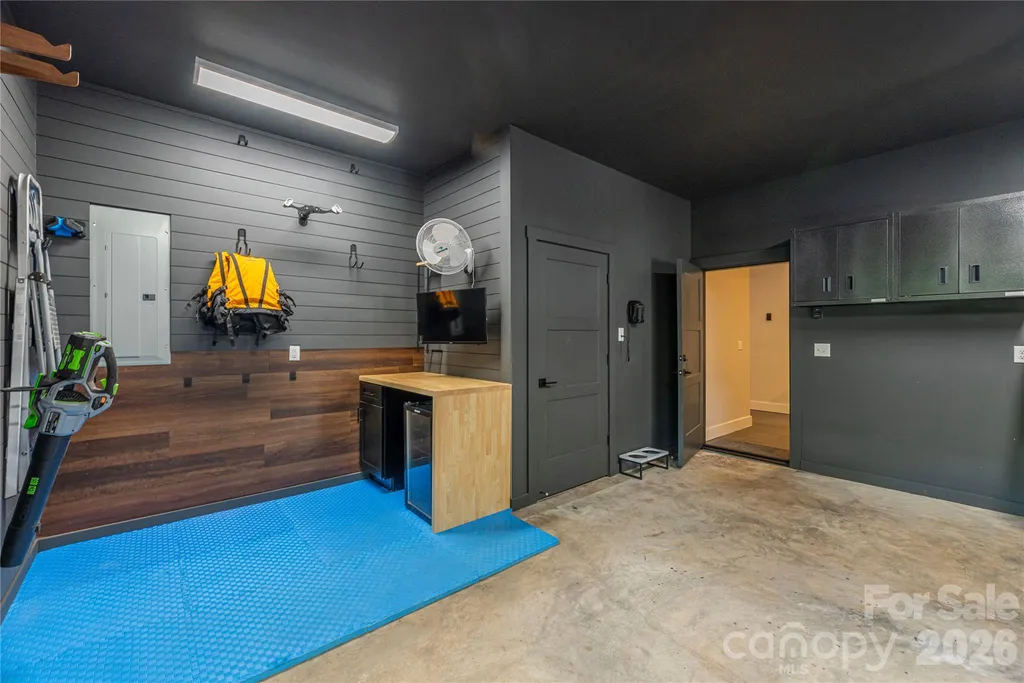 30 Garren View Drive Fairview NC 28730