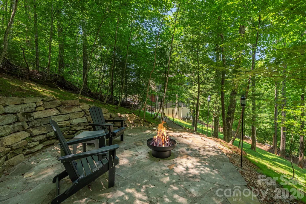 30 Garren View Drive Fairview NC 28730